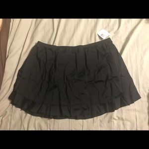 NWT Black Tankini Black Bottoms w Ruffle 18W